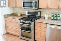 842 GREENLEAF CIRCLE | Oshawa Ontario | Slide Image Thirteen