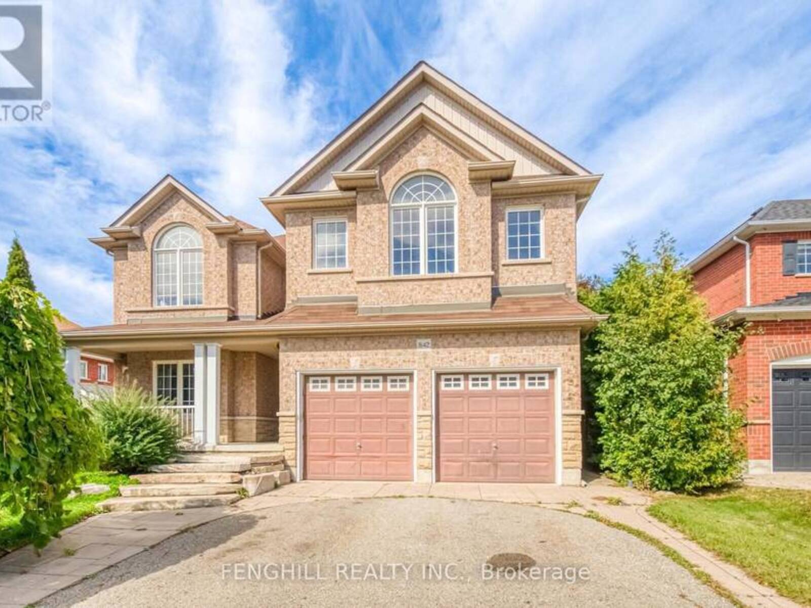 842 GREENLEAF CIRCLE, Oshawa, Ontario L1K 2W7