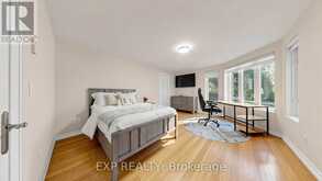 36 MAPLEHYRN AVENUE | East Gwillimbury Ontario | Slide Image Thirty-four