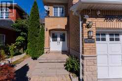 7686 BLACK WALNUT TRAIL | Mississauga Ontario | Slide Image Two