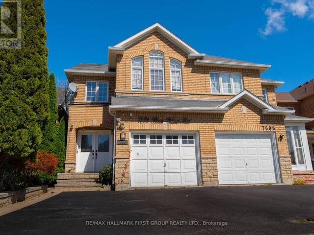 7686 BLACK WALNUT TRAIL Mississauga Ontario, L5N 8A6 - 3 Bedrooms Home For Sale