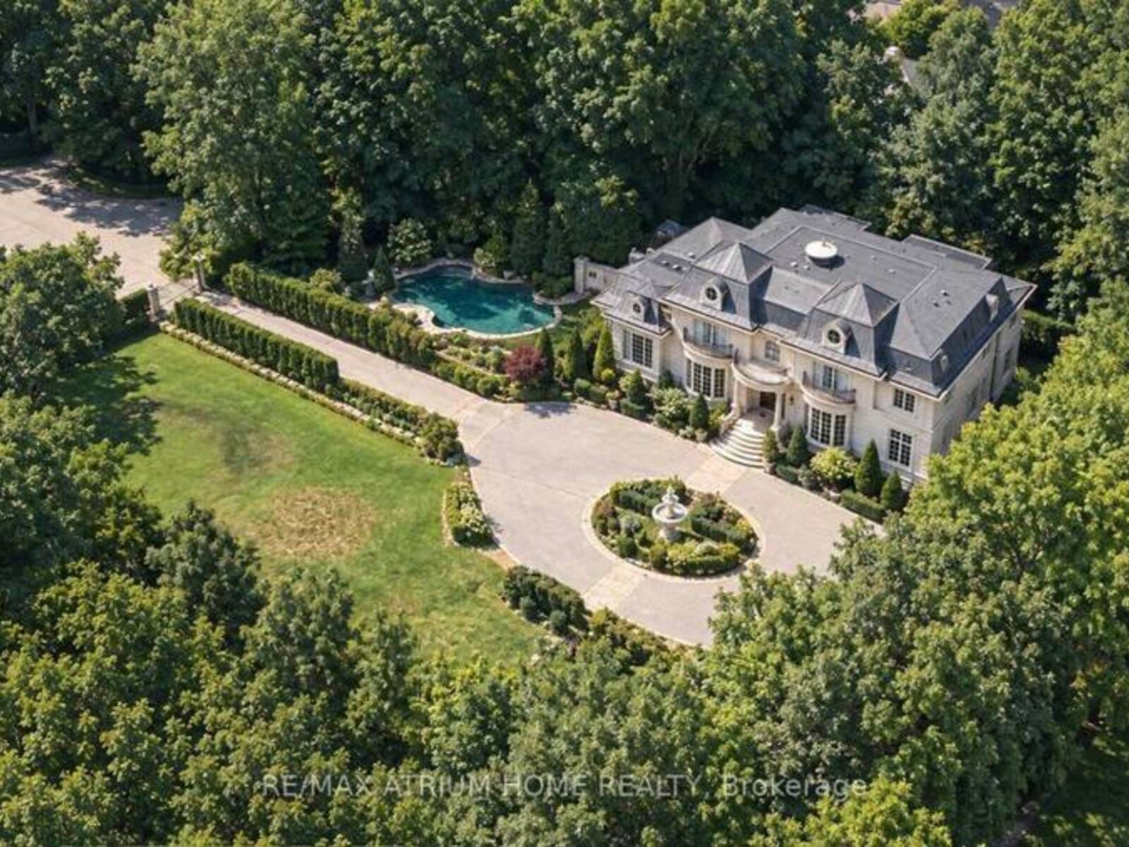 9 LEGACY COURT, Toronto, Ontario M2L 2Y7