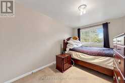 24 REDHEUGH CRESCENT | Toronto Ontario | Slide Image Thirty-five