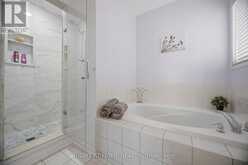 2249 CRESTMONT DRIVE | Oakville Ontario | Slide Image Thirty