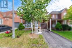 2249 CRESTMONT DRIVE | Oakville Ontario | Slide Image Three