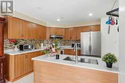 15 CHARLESWOOD CIRCLE | Brampton Ontario | Slide Image Twelve