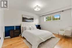 1302 REDBANK CRESCENT | Oakville Ontario | Slide Image Eleven