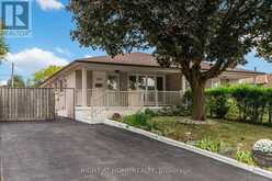1302 REDBANK CRESCENT | Oakville Ontario | Slide Image One