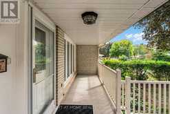 1302 REDBANK CRESCENT | Oakville Ontario | Slide Image Thirty-eight