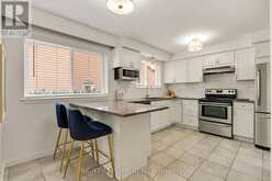 1302 REDBANK CRESCENT | Oakville Ontario | Slide Image Seven