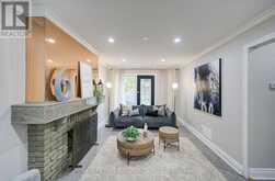 19 PENWICK CRESCENT | Richmond Hill Ontario | Slide Image Thirty-three