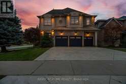 2122 LAW HILL GATE | Oakville Ontario | Slide Image Four