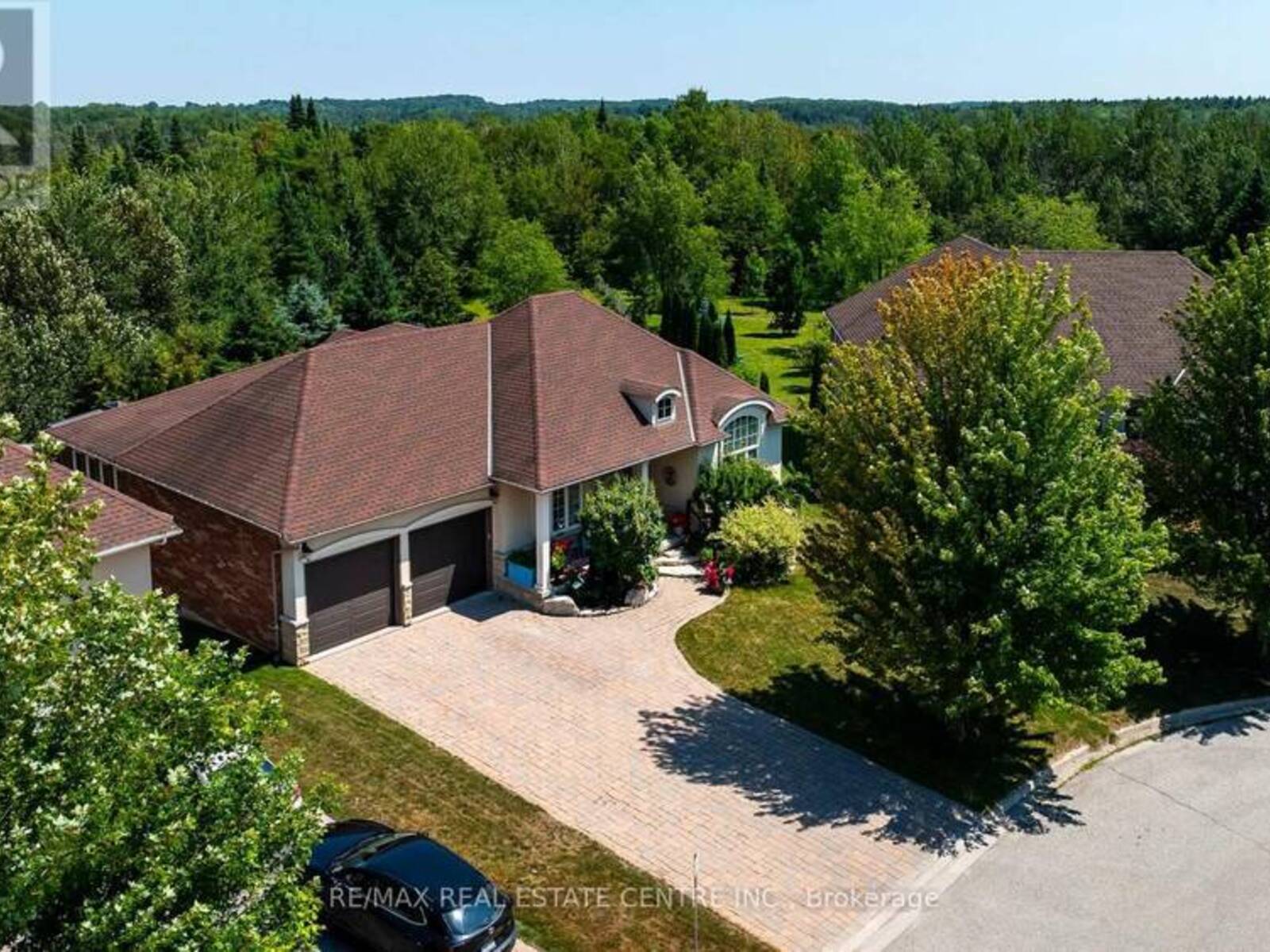 59 YOUNG COURT, Orangeville, Ontario L9W 0A8
