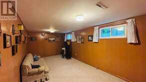 2555 CHALKWELL CLOSE | Mississauga Ontario | Slide Image Seventeen