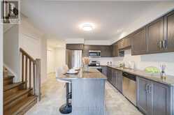 31 MARSHALL DRIVE | Guelph Ontario | Slide Image Nine