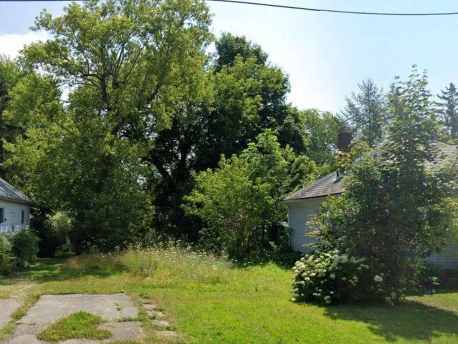 1537 5TH AVENUE W, Owen Sound, Ontario N4K 5B4