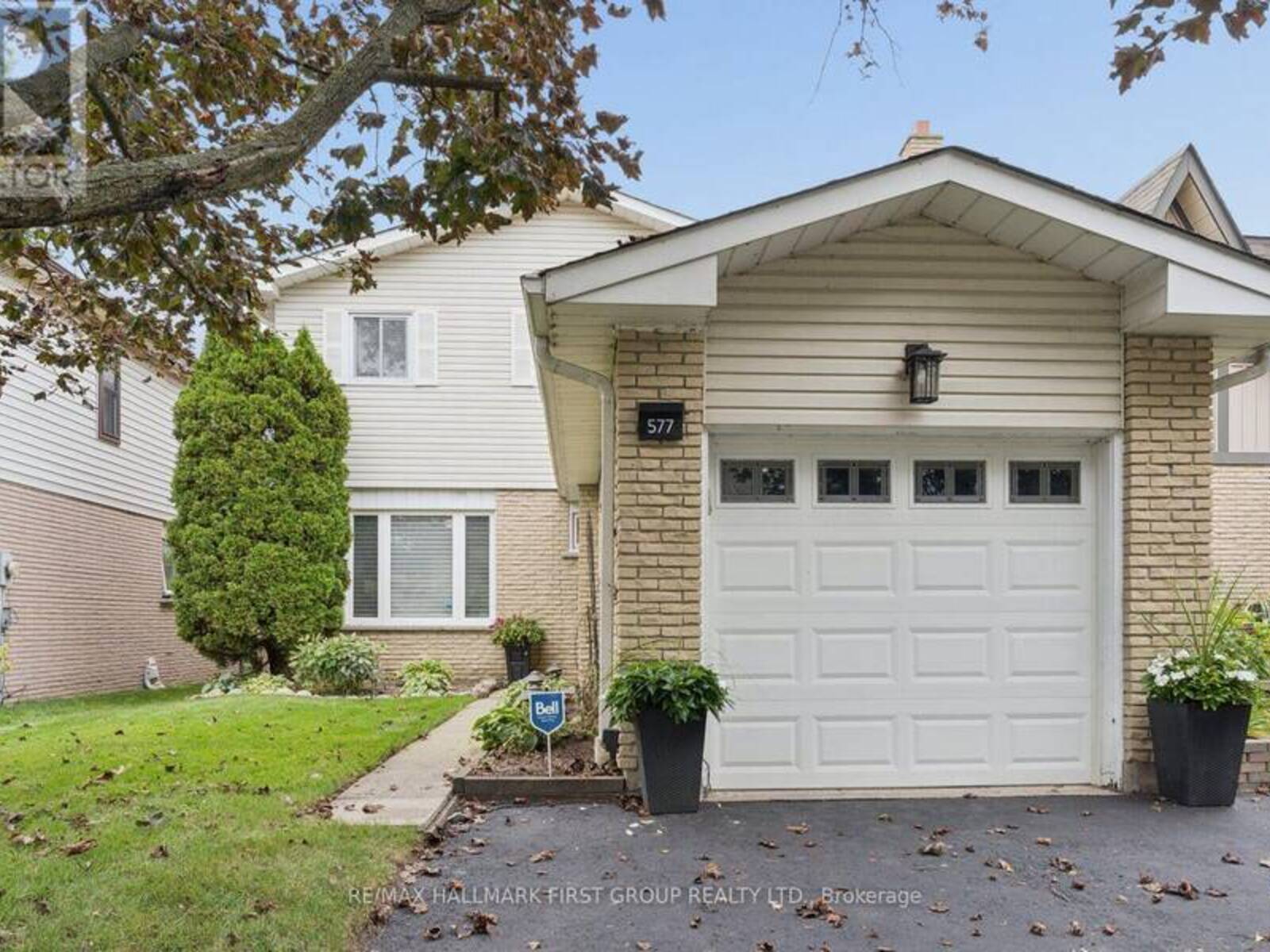 577 CREEKVIEW CIRCLE, Pickering, Ontario L1W 2Z9
