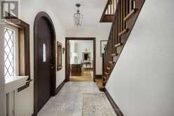 22 BELVEDERE BOULEVARD | Toronto Ontario | Slide Image Sixteen