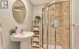 27 NORMANDY PLACE | Oakville Ontario | Slide Image Sixteen