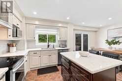 1199 LEEWOOD DRIVE | Oakville Ontario | Slide Image Seven
