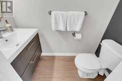 15 - 151 CLAIRFIELDS DRIVE E | Guelph Ontario | Slide Image Twelve
