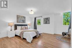 15 - 151 CLAIRFIELDS DRIVE E | Guelph Ontario | Slide Image Thirteen