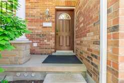 15 - 151 CLAIRFIELDS DRIVE E | Guelph Ontario | Slide Image Three