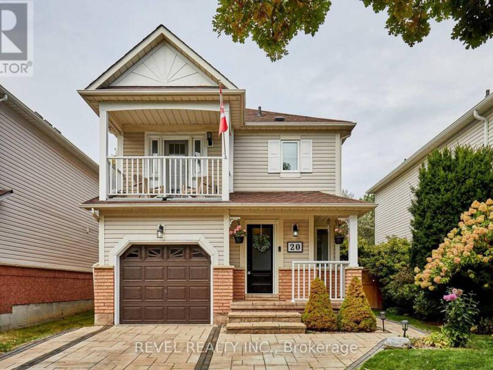20 BREAKWATER DRIVE, Whitby, Ontario L1N 9R7