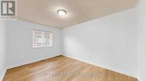 81 SHADY PINE CIRCLE | Brampton Ontario | Slide Image Seventeen
