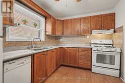 146 BELMONT AVENUE | Hamilton Ontario | Slide Image Eleven