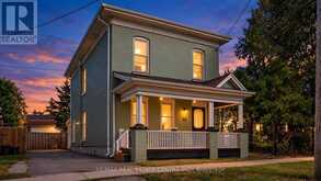137 ALFRED STREET | Brantford Ontario | Slide Image Two