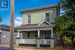 137 ALFRED STREET | Brantford Ontario | Slide Image Three