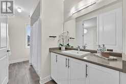 23 MARLENE JOHNSTON DRIVE | East Gwillimbury Ontario | Slide Image Thirty-six