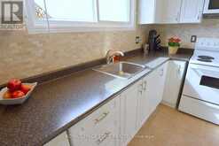 18 CLAUDETTE GATE | Hamilton Ontario | Slide Image Eleven