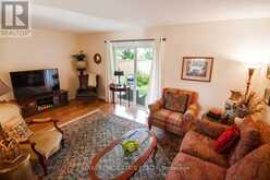 18 CLAUDETTE GATE | Hamilton Ontario | Slide Image Six