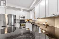 34 FAIRHEAD MEWS | Toronto Ontario | Slide Image Twelve