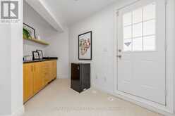 34 FAIRHEAD MEWS | Toronto Ontario | Slide Image Thirty-one