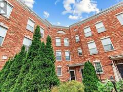 34 FAIRHEAD MEWS Toronto Ontario, M4E 3Y4