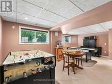 51 ANNIE CRESCENT | Ajax Ontario | Slide Image Thirty-two