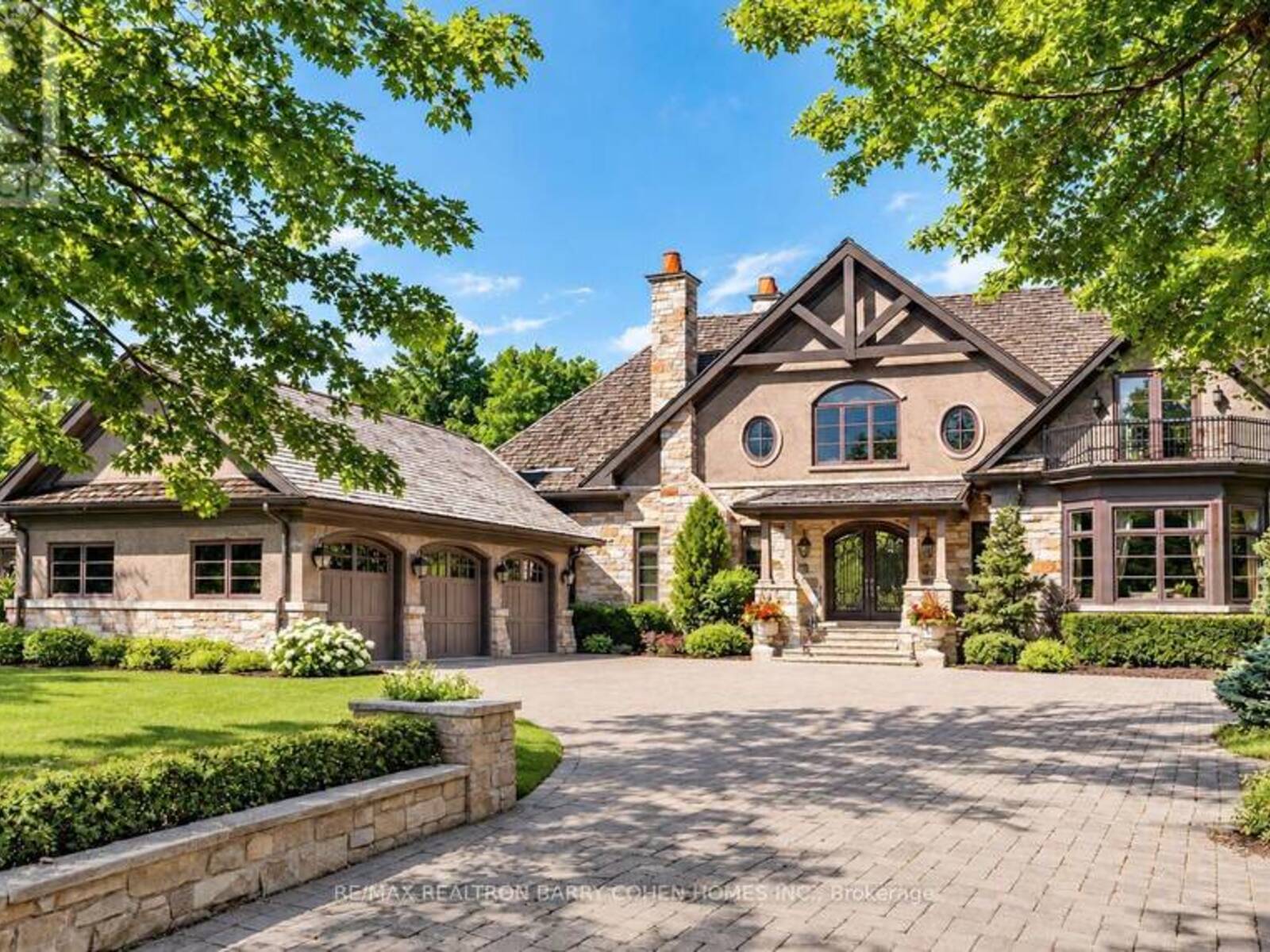 55 THORNBANK ROAD, Vaughan, Ontario L4J 2A1