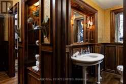 51 KING GEORGES ROAD | Toronto Ontario | Slide Image Thirteen