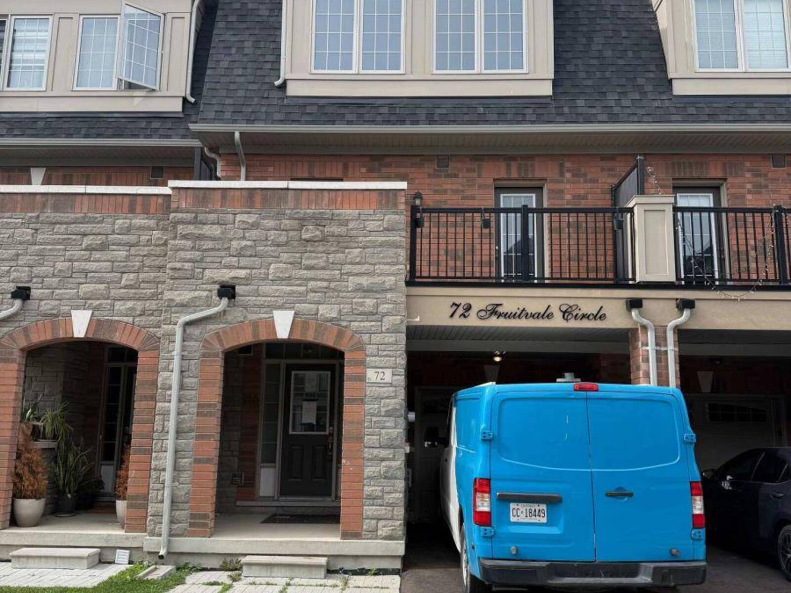 72 FRUITVALE CIRCLE, Brampton, Ontario L7A 5B9