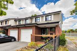 215 - 215 BARONWOOD COURT | Brampton Ontario | Slide Image Two