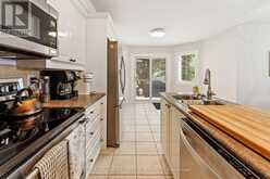 9 EDENBRIDGE DRIVE | Angus Ontario | Slide Image Twelve