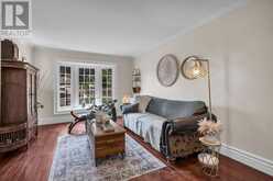 606 HAINES ROAD | Newmarket Ontario | Slide Image Eight