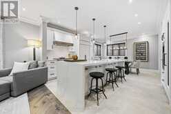 22 LITTLE ROUGE CIRCLE | Whitchurch-Stouffville Ontario | Slide Image Ten