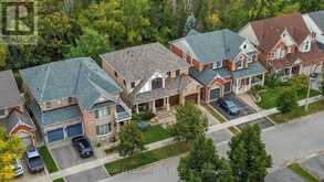 22 LITTLE ROUGE CIRCLE | Whitchurch-Stouffville Ontario | Slide Image Forty-six