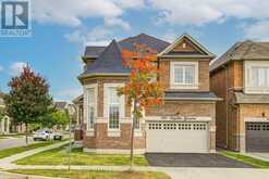 382 BEGONIA GARDENS | Oakville Ontario | Slide Image Two