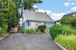 487 WILDWOOD DRIVE | Oakville Ontario | Slide Image Two