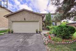 850 ARNOLD CRESCENT | Newmarket Ontario | Slide Image Thirty-one